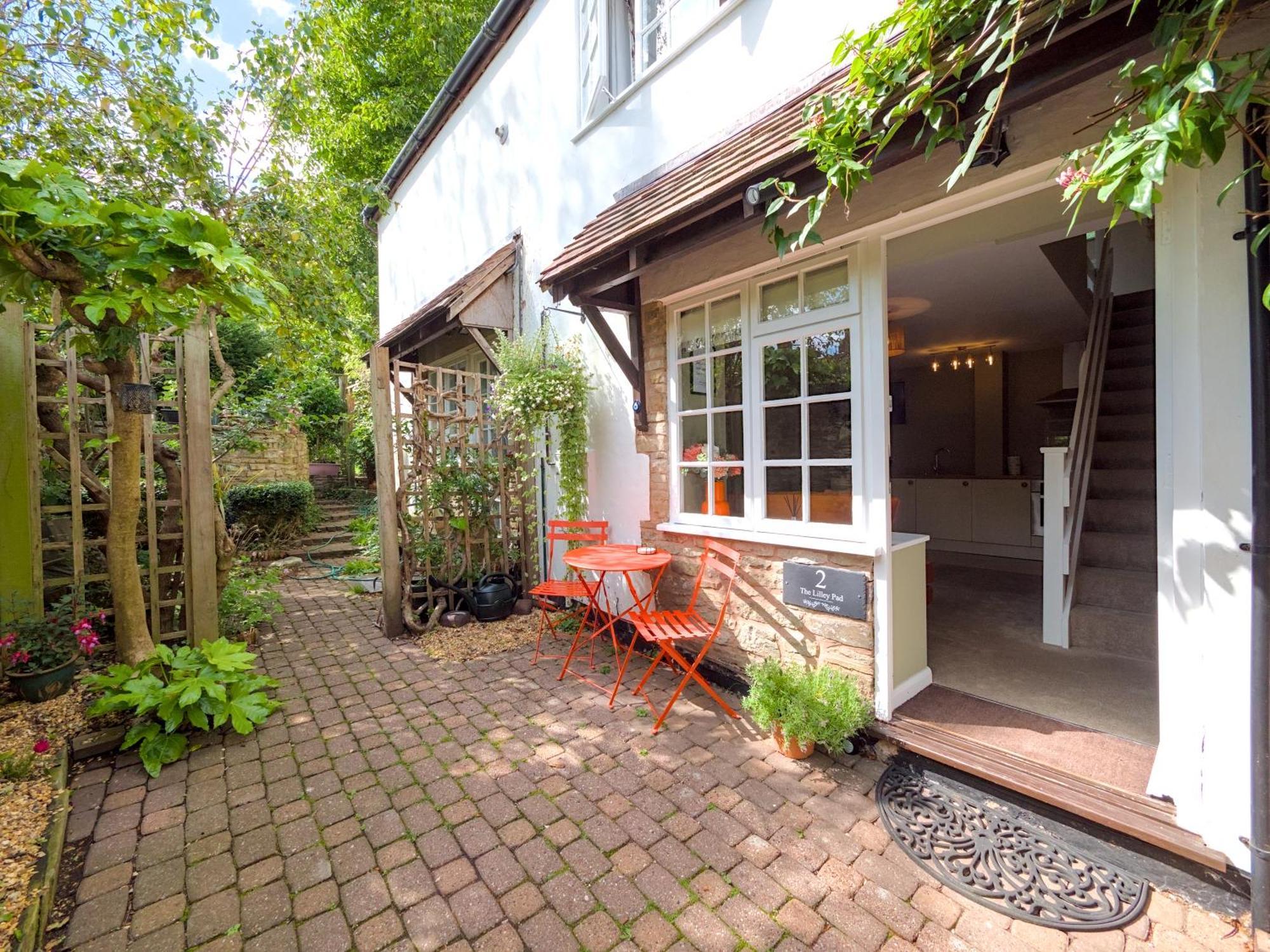 The Lilley Pad In Ludlow Cosy, Central, Perfect For Couples, Netflix & Parking Permit المظهر الخارجي الصورة